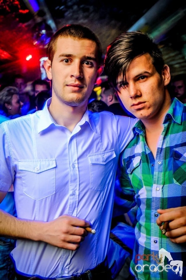NMD Spots & Stripes party,