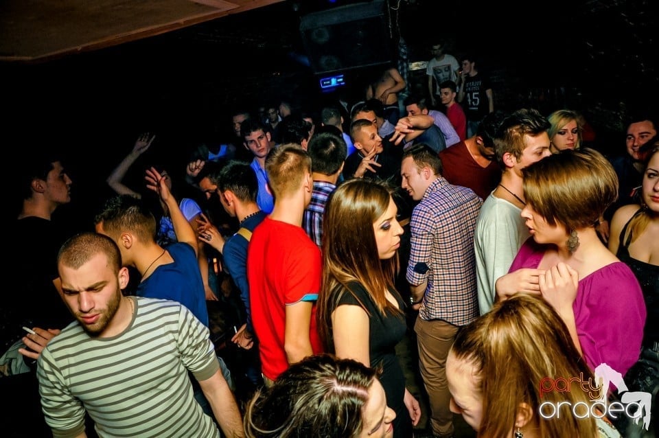 NMD Spots & Stripes party,