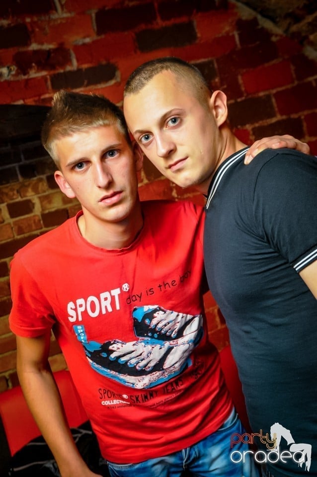 NMD Spots & Stripes party,