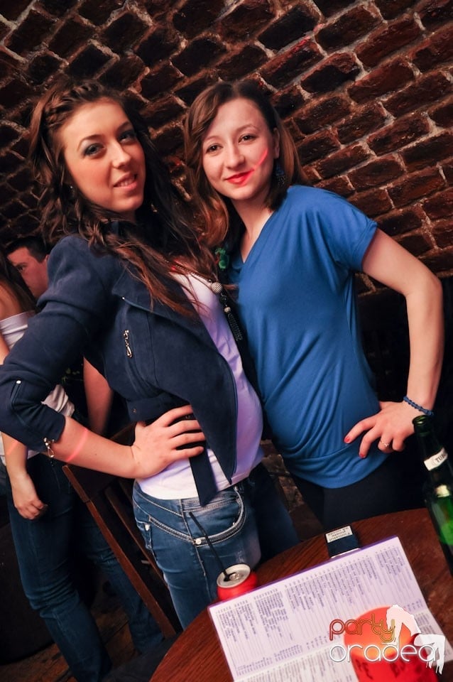 NMD Student Party în Club Escape, 