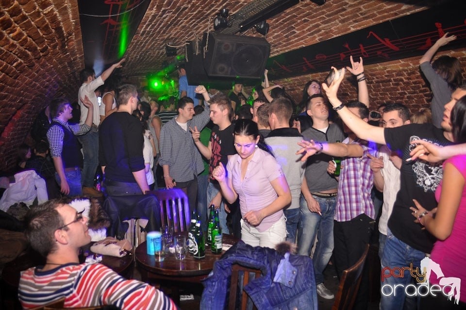 NMD Student Party în Escape, 