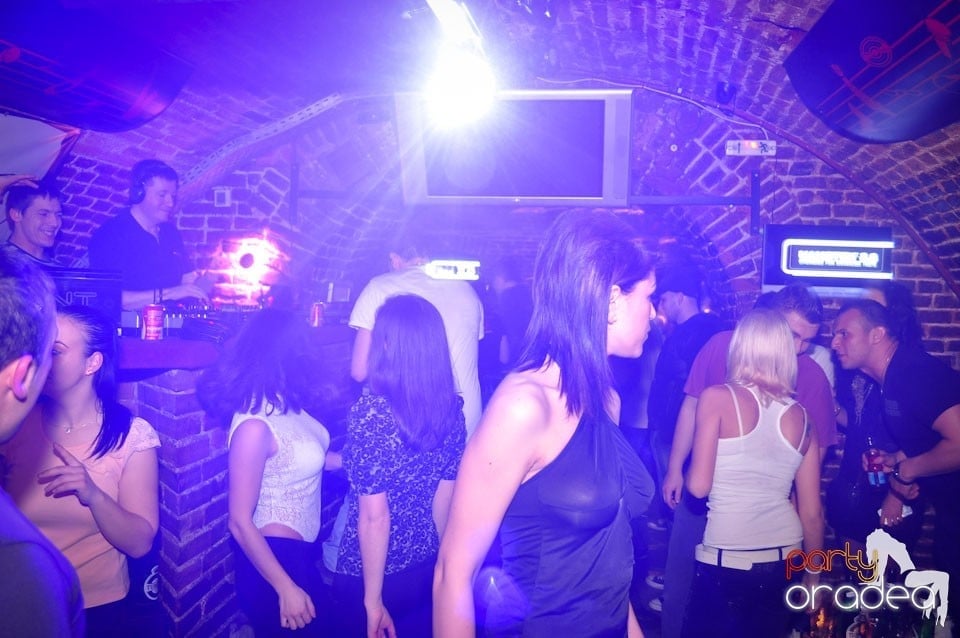 NMD Student Party în Escape, 