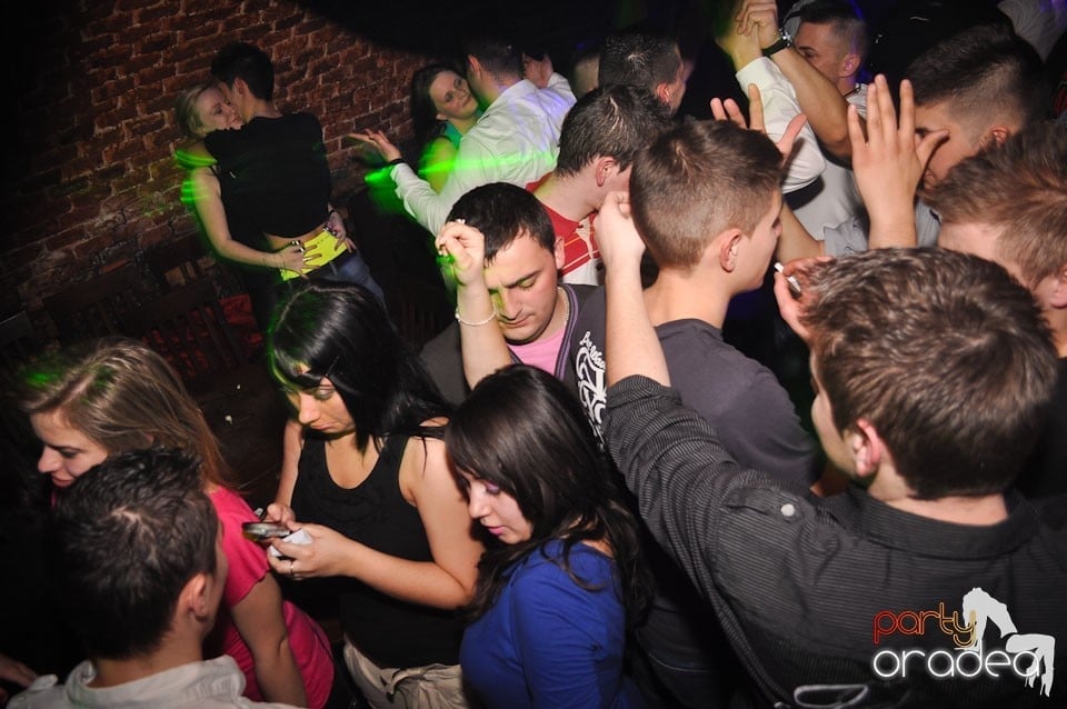 NMD Student Party în Escape, 