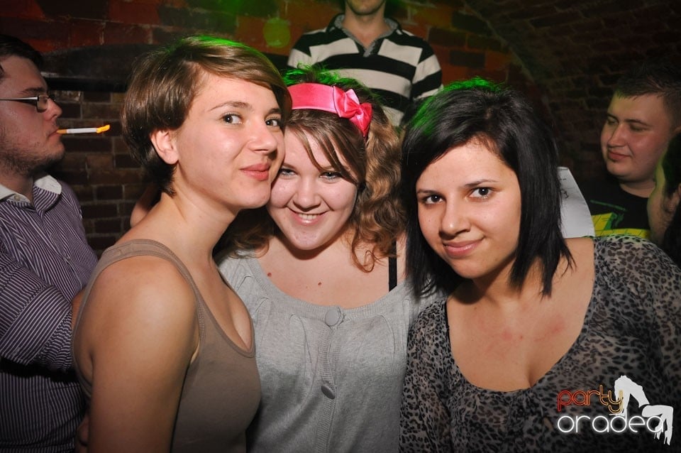 NMD Student Party în Escape, 