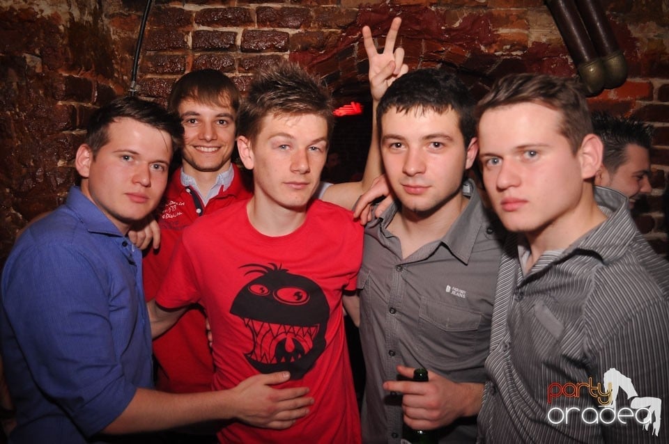 NMD Student Party în Escape, 