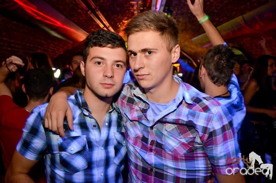 NMD Student's Party în Club Escape,