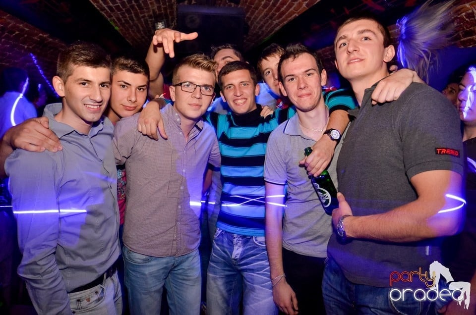 NMD Student's Party în Club Escape,