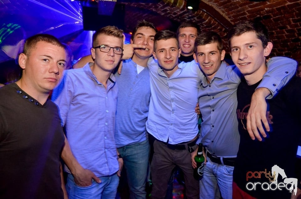 NMD Student's Party în Club Escape,