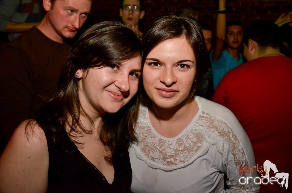 NMD Student's Party în Club Escape,