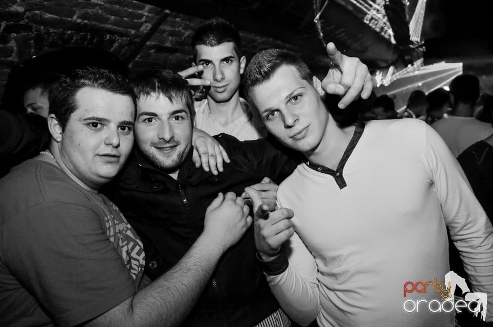 NMD Student's Party în Club Escape,