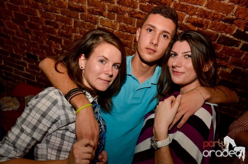 NMD Student's Party în Club Escape,