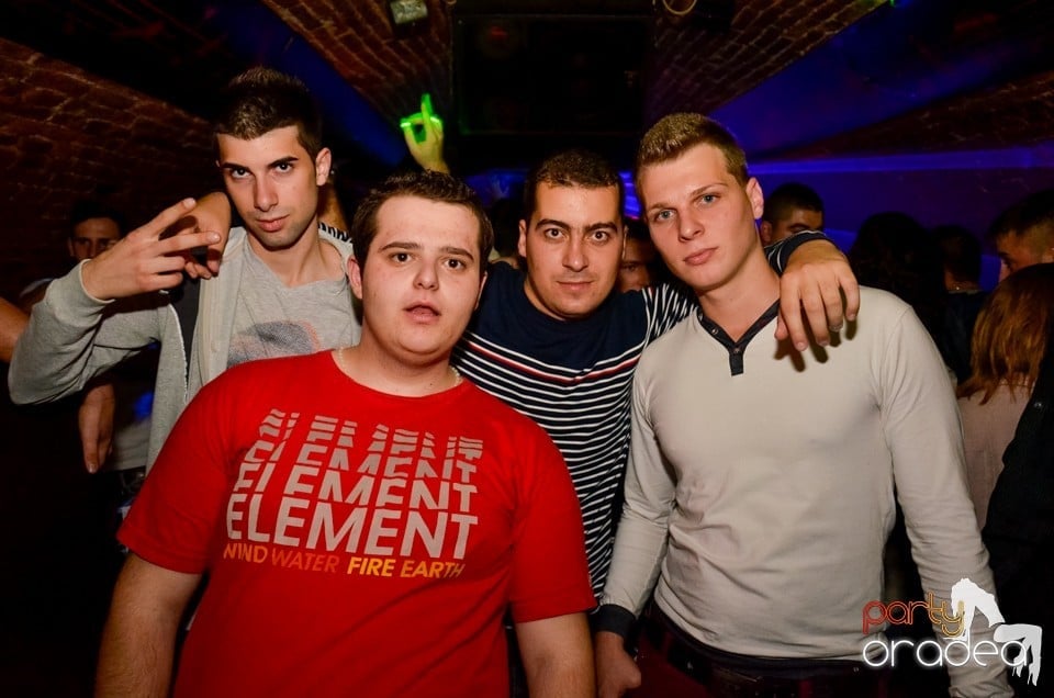 NMD Student's Party în Club Escape,