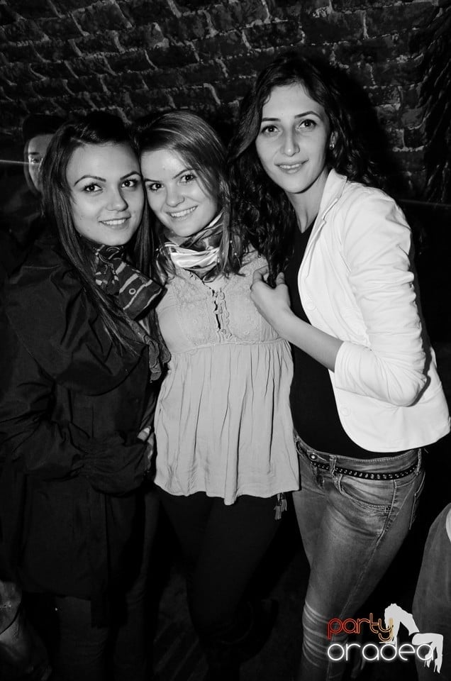 NMD Student's Party în Club Escape,