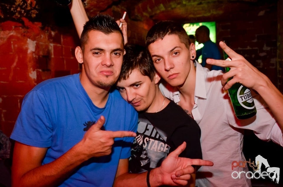 NMD Student's Party în Club Escape,