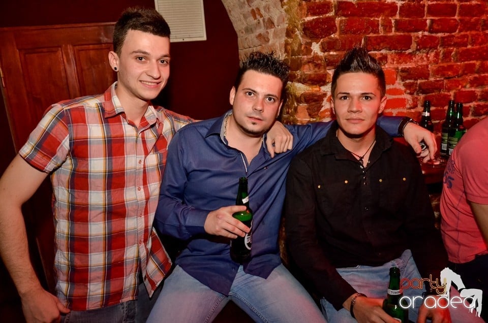 NMD Student's Party în Club Escape,