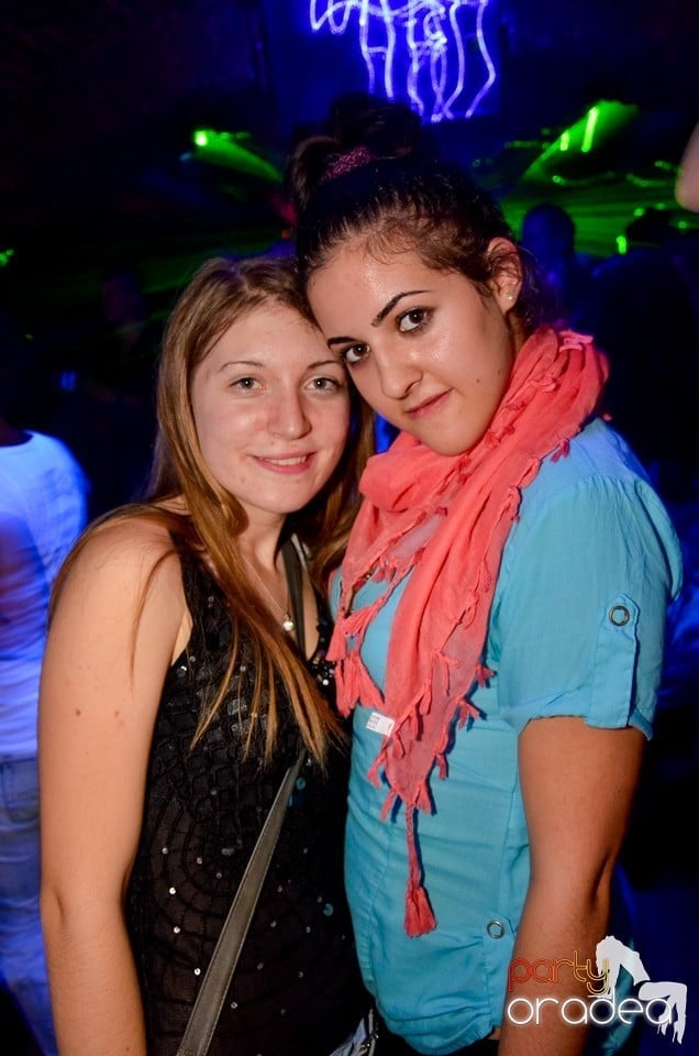 NMD Student's Party în Club Escape,