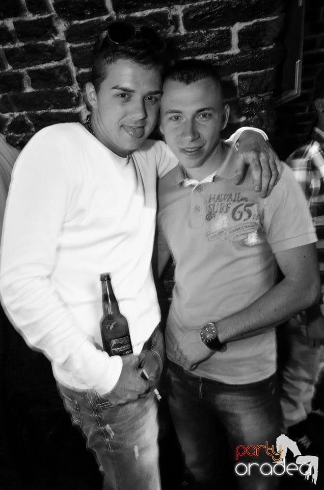 NMD Student's Party în Club Escape,