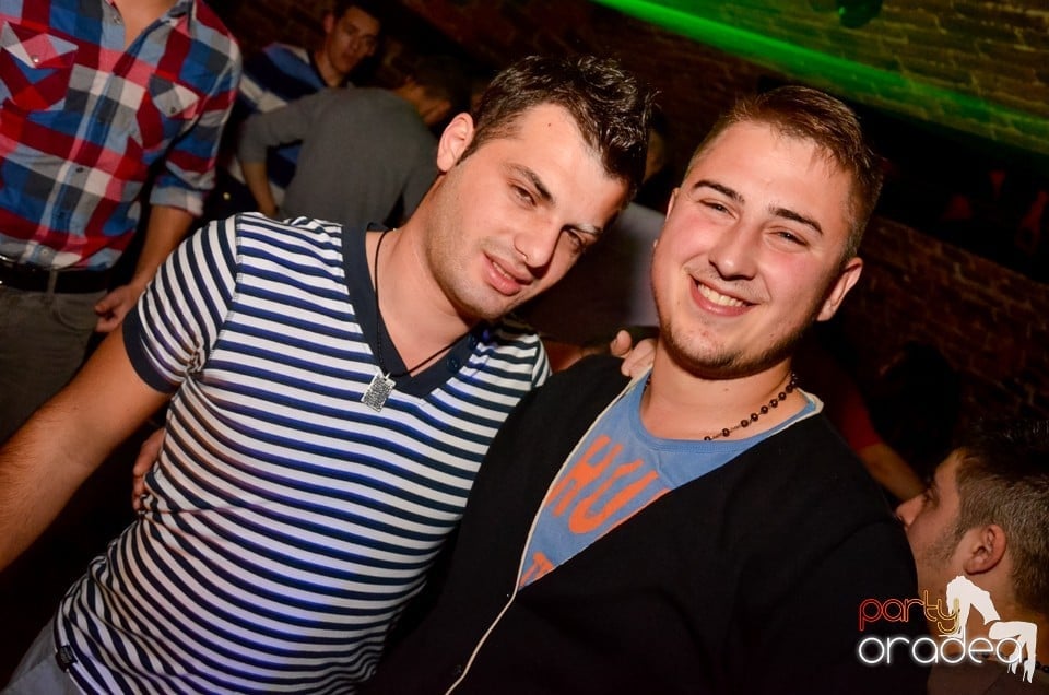 NMD Student's Party în Club Escape,