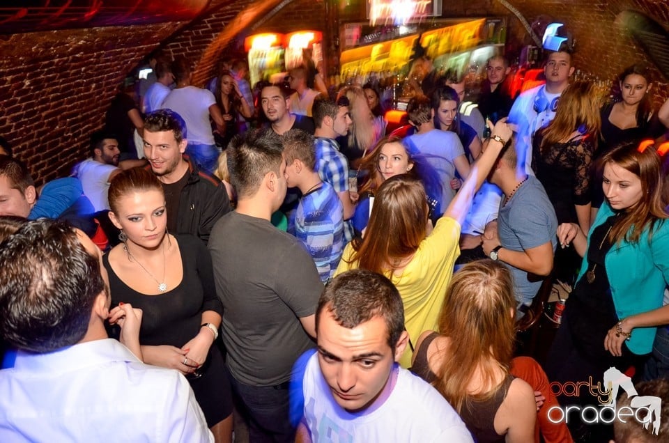 NMD Student's Party în Club Escape,