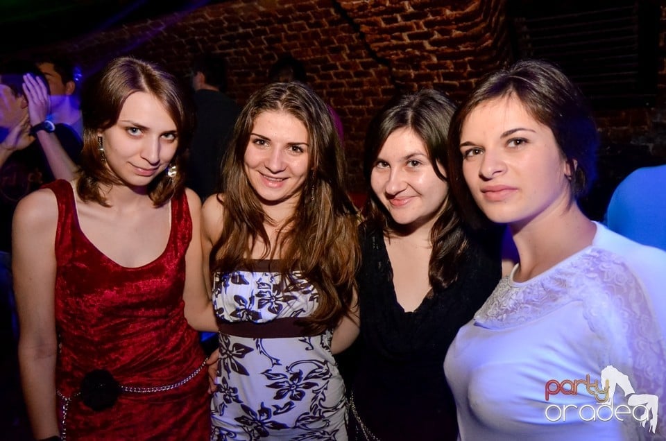 NMD Student's Party în Club Escape,