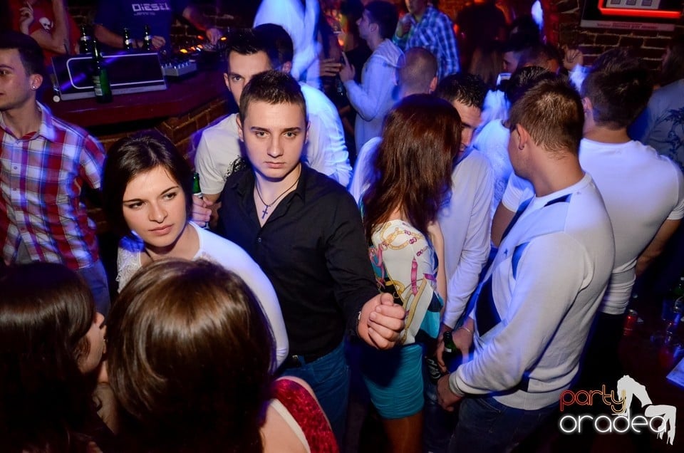 NMD Student's Party în Club Escape,