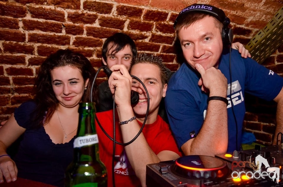 NMD Student's Party în Club Escape,