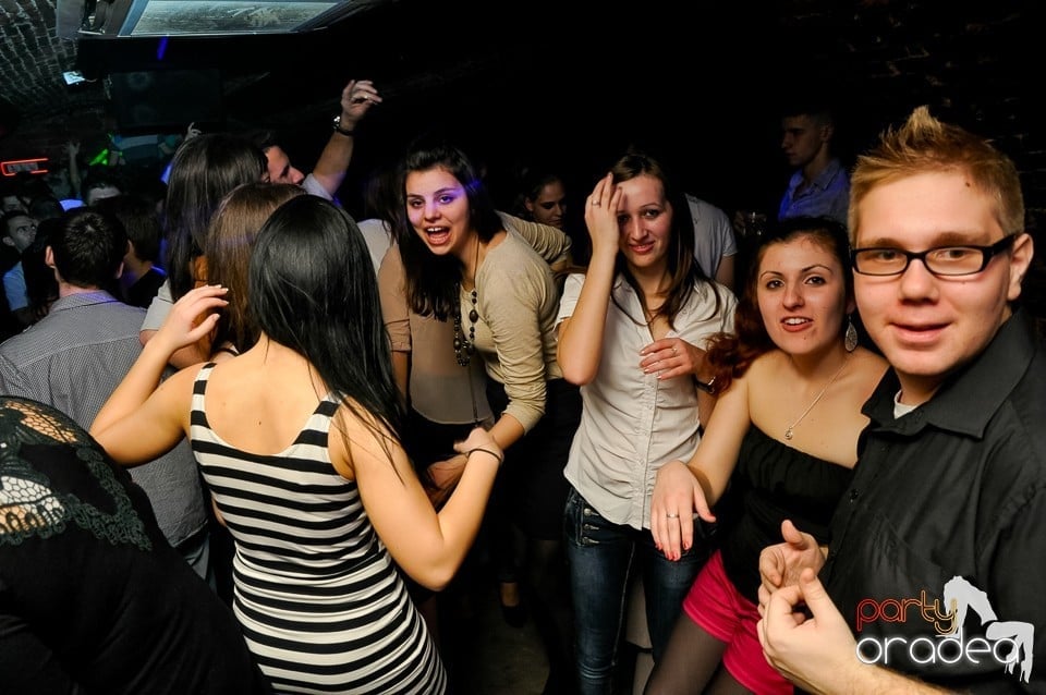 NMD Student's Party în Club Escape,