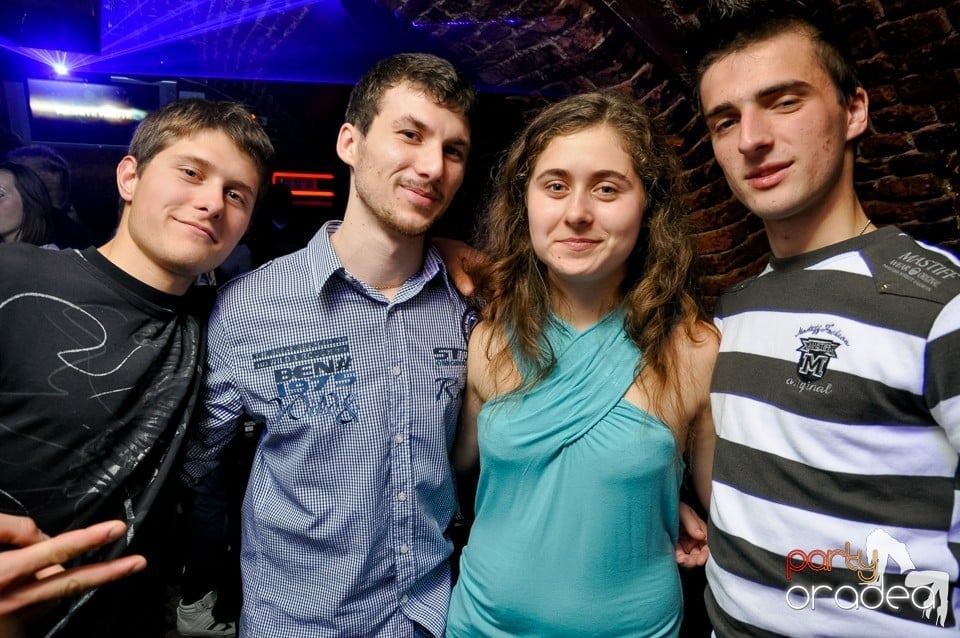 NMD Student's Party în Club Escape,