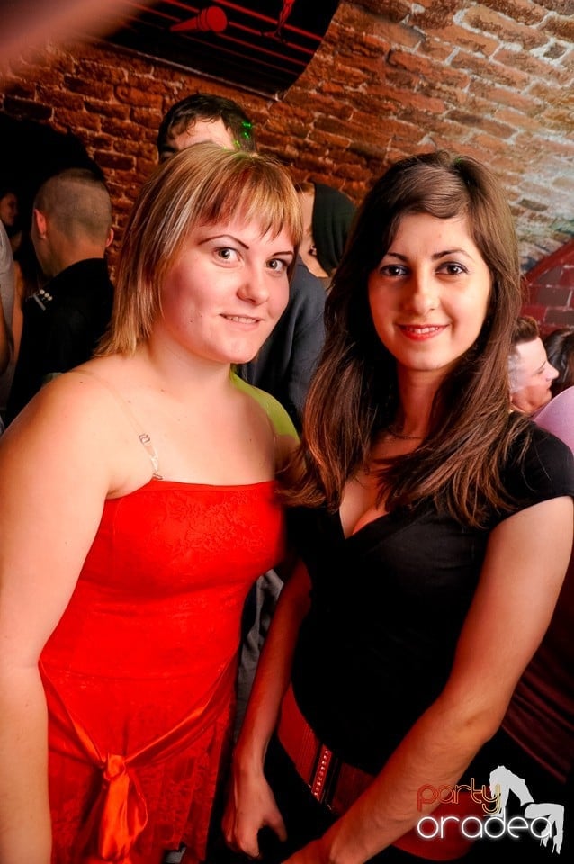 NMD Student's Party în Club Escape,