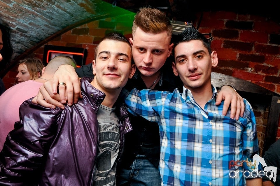 NMD Student's Party în Club Escape,