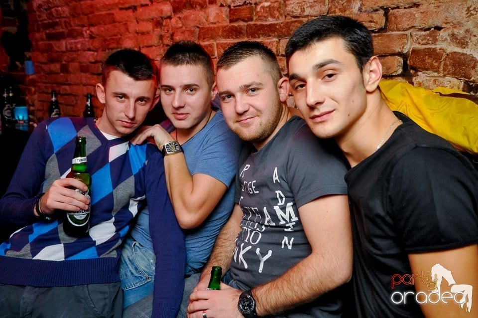 NMD Student's Party în Club Escape,