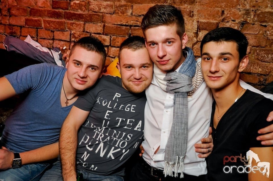 NMD Student's Party în Club Escape,