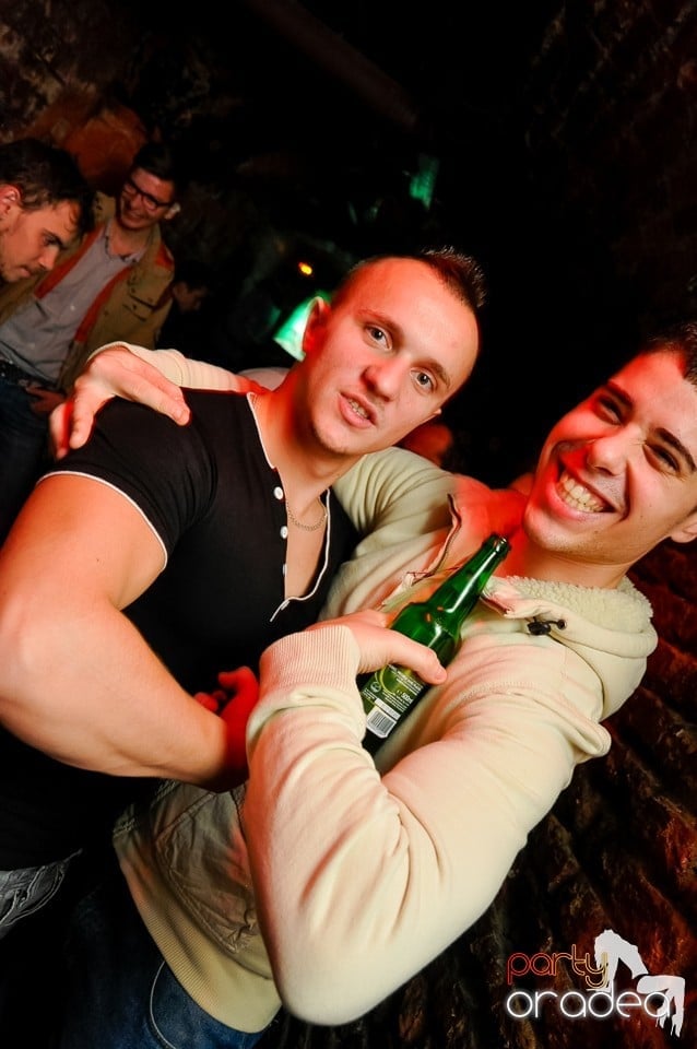 NMD Student's Party în Club Escape,