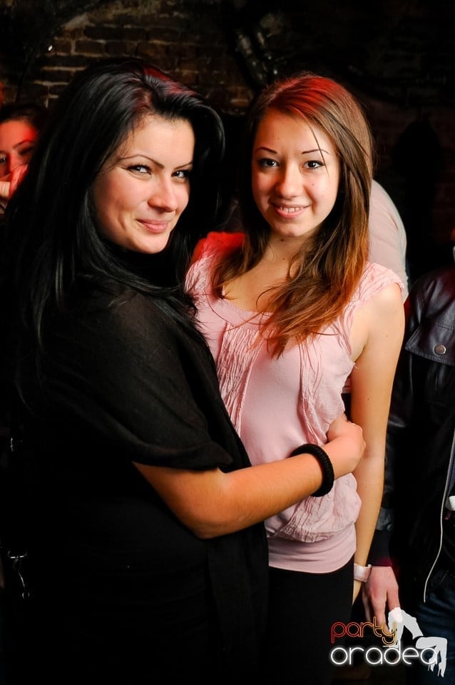 NMD Student's Party în Club Escape,