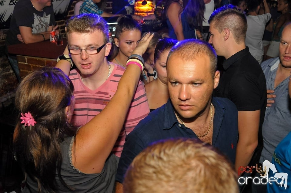 NMD Student's Party în Club Escape, 