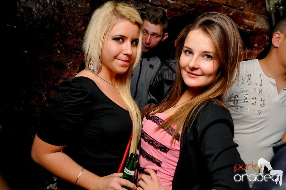 NMD Student's Party în Club Escape,
