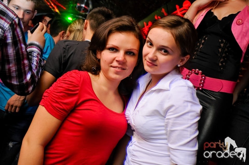 NMD Student's Party în Club Escape,
