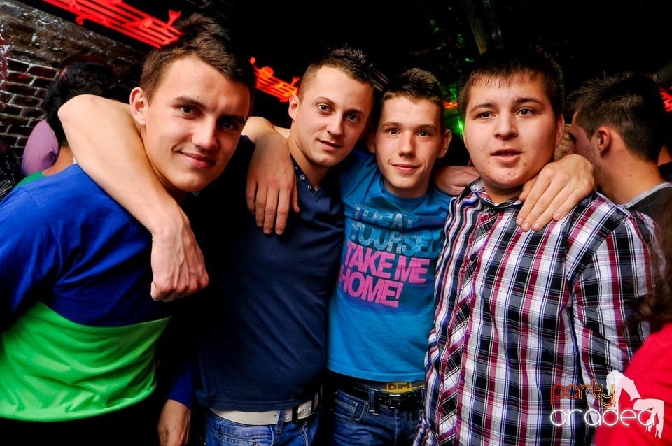 NMD Student's Party în Club Escape,