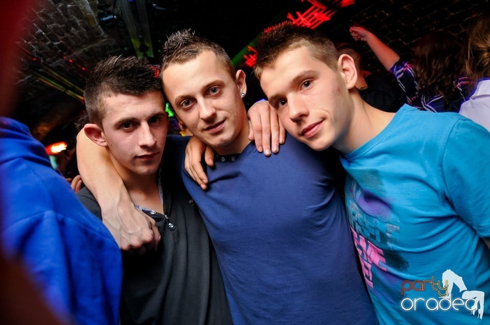 NMD Student's Party în Club Escape,