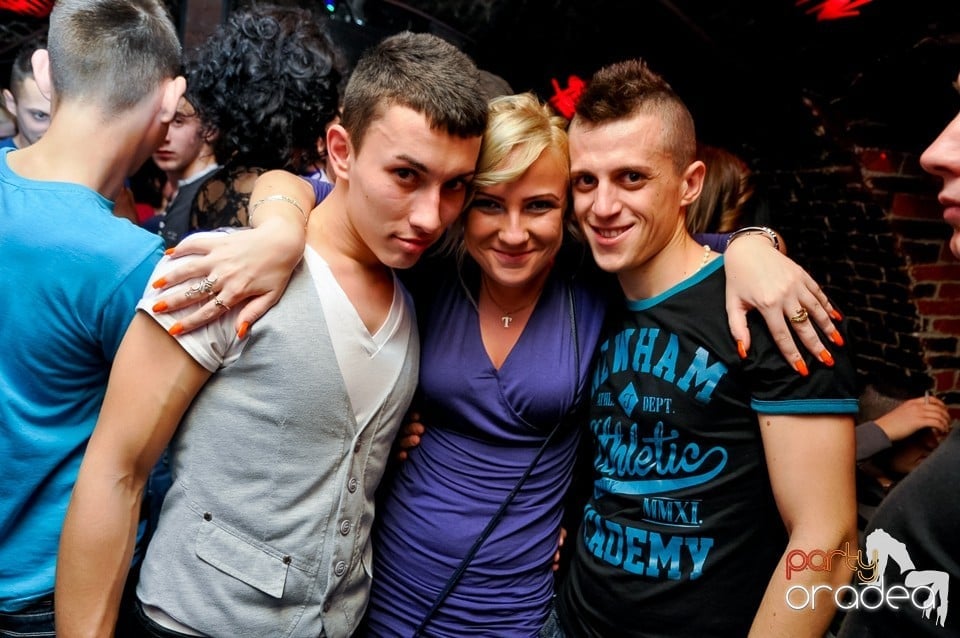 NMD Student's Party în Club Escape,
