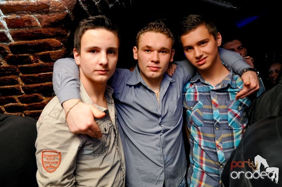 NMD Student's Party în Club Escape,