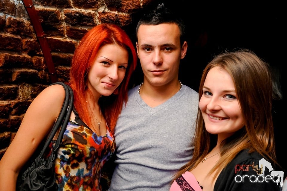 NMD Student's Party în Club Escape,