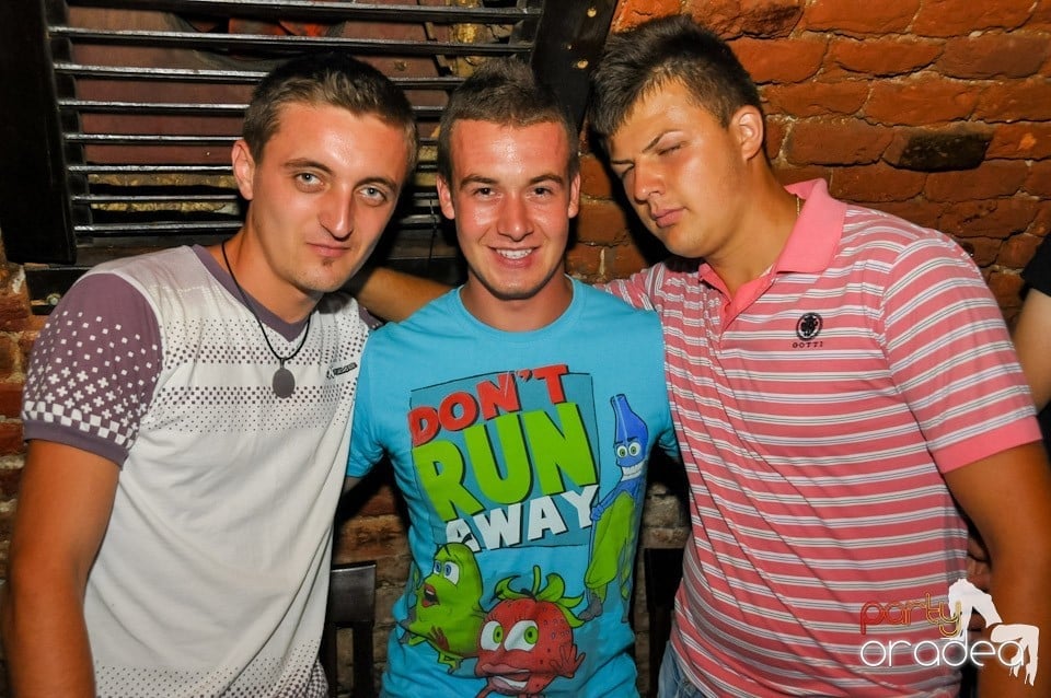 NMD Student's Party în Club Escape, 