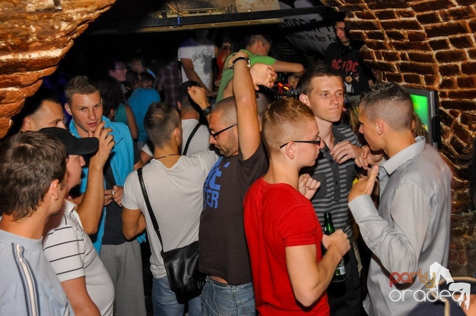 NMD Student's Party în Club Escape, 