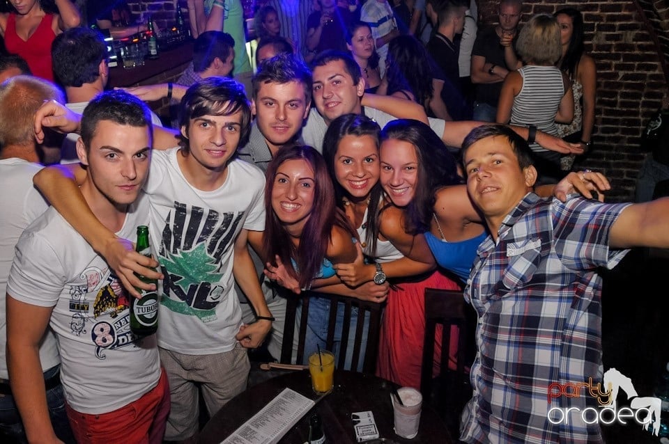 NMD Student's Party în Club Escape, 