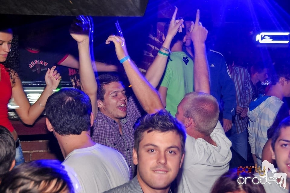 NMD Student's Party în Club Escape, 