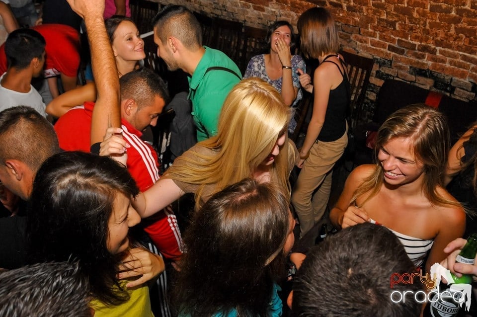 NMD Student's Party în Club Escape, 