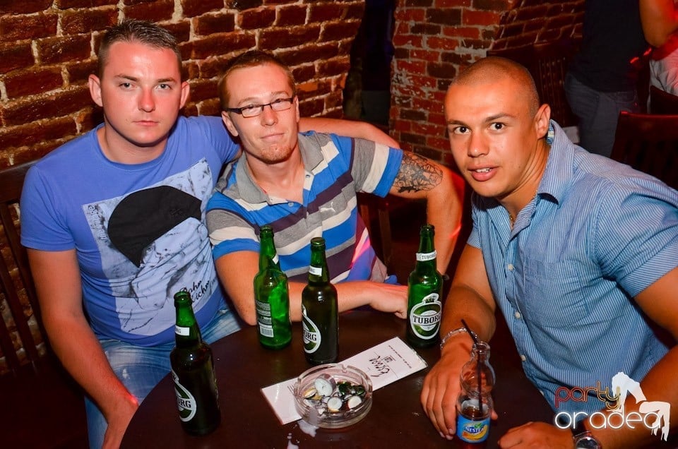 NMD Student's Party în Club Escape, 