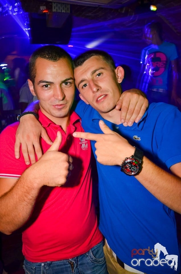 NMD Student's Party în Club Escape, Escape
