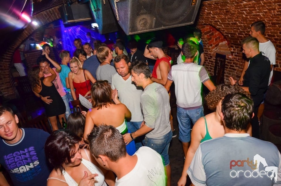 NMD Student's Party în Club Escape, 